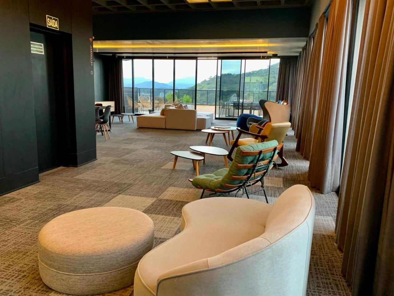 Apartment Loft Confortavel E Moderno Com Garagem Perto Da Furb E Germanica Blumenau